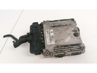 Řídící jednotka 03G906016B, 0281011478   Volkswagen Golf V 2004