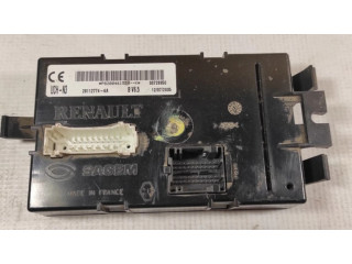 Блок комфорта P8200461558   Opel Vivaro   