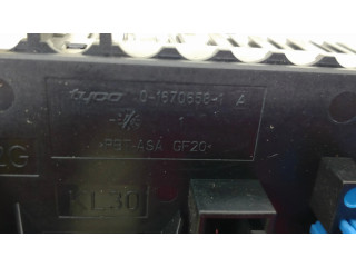   Pojistková skříňka 016706581, A0025422619   Mercedes-Benz E W212 2010