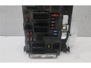 Блок предохранителей  U118470002J, 0090012   Peugeot Partner    