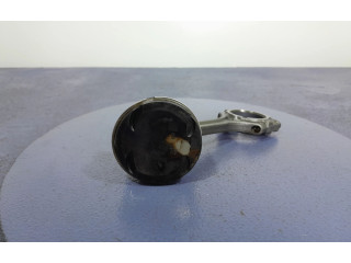 Píst 82450D7000, 1100886489   Hyundai Tucson TL  pro benzínový motor 1.6 G4FD DOHC-GDI