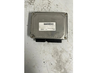 Блок управления двигателя 8NO906018   Audi TT Mk1