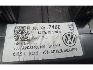 Přístrojová deska  Volkswagen Polo II 86C 2F 1985 6C0920740E, A2C38468100  