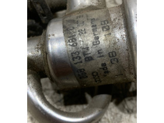 Vstřikovací lišta 058133681   Audi A6 S6 C5 4B     