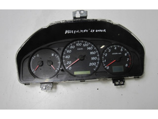 Přístrojová deska  Mazda MPV 2000 LC8255430  