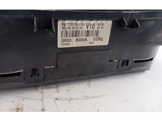 Přístrojová deska  Volkswagen PASSAT  3B0920805A  