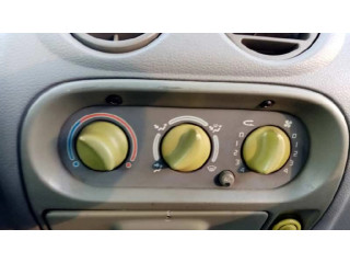 Модуль блока управления кондиционером 52479162   Renault Twingo I