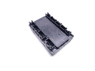 Блок предохранителей S05050216E7   Lexus RX 330 - 350 - 400H    