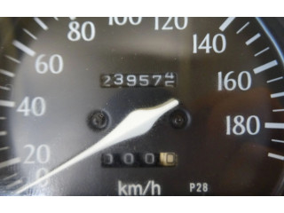 Přístrojová deska  Toyota Starlet (P90) V 1998 8380010480, 1573906861  