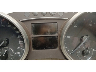 Přístrojová deska  Mercedes-Benz ML W164 2006 A1645402547, A2C53112707  