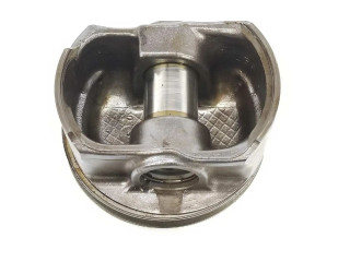 Píst 11257512526   BMW 5 E39  pro benzínový motor 2.5  