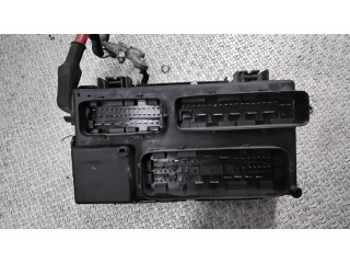   Pojistková skříňka 13217392   Opel Corsa D 2008