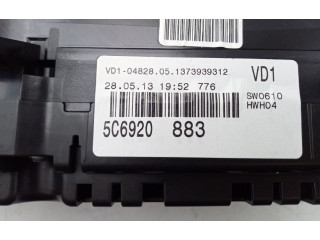 Přístrojová deska  Volkswagen Jetta VI 2013 5C6920883, 5C6920883  