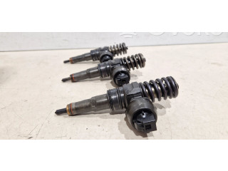Vstřikovač 036130073AJ   Volkswagen PASSAT B5.5     