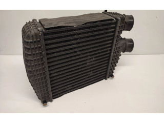 Интеркулер  670039351, Ll022001   Maserati Levante 3.0
