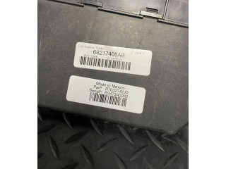   Pojistková skříňka 68217405AB, RT032742J0   Dodge Grand Caravan 2014