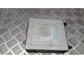 Блок управления двигателя MD332302, E2T65477   Mitsubishi Space Runner