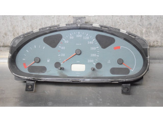 Přístrojová deska  Nissan Micra 2001   