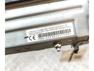 Подушка безопасности для колен 739000K080C0   Toyota Hilux (AN120, AN130)