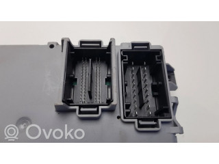 Блок предохранителей  01368892080, 28290405   Citroen Nemo    