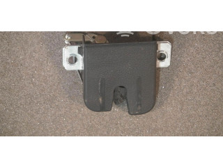 Замок багажника 6Q6827505B    Volkswagen Polo IV 9N3 2005 - 2009 года