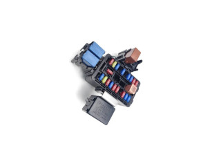 Блок предохранителей  38610-84F00, 066500-5351   Suzuki Jimny    