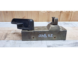 Замок багажника 9017400135    Mercedes-Benz Sprinter W901 W902 W903 W904 1995 - 2007 года