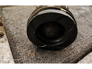  Поршень с шатуном  02647, 02646  Toyota RAV 4 (XA30)  