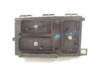 Pojistková skříňka Řídící jednotka BSM 13206754, 5DK00866838   Opel Astra G 2006