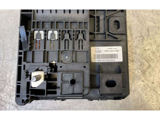 Блок предохранителей  JX6T-14A003-AB, JX6T-14A094-AE   Ford Focus    