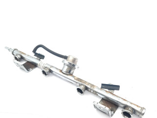Vstřikovač 4M8G9D280AA, L36113150   Mazda 6  pro benzínový motor 1.8 L813 1.8
