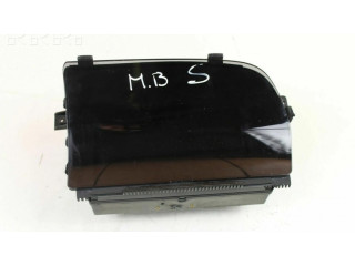 Дисплей    A2218205489   Mercedes-Benz S W221