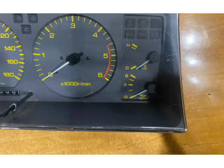 Přístrojová deska  Jeep Cherokee 1993 2481022J05, 11020RB6900  