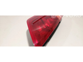 Задний фонарь правый 27460102, 51701589    Fiat Grande Punto   