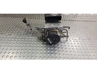Jednotka ABS A2044313712, A2045455132   Mercedes-Benz C W204 2008