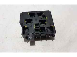   Pojistková skříňka 32359985   Volvo XC60 2022