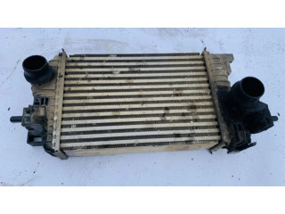 Интеркулер  13283253, R3451004   Opel Meriva B 1.7
