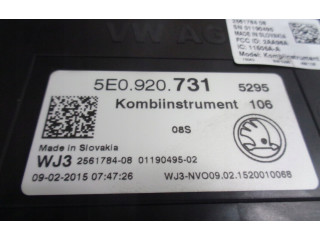 Přístrojová deska  Skoda Octavia Mk3 (5E) 2013 5E0920731  