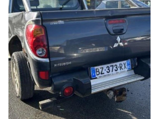 Спидометр (приборный щиток)    Mitsubishi  L200  2006 - 2014 года