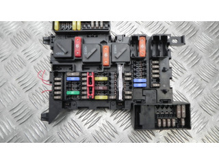   Pojistková skříňka 9270355, G4528   BMW i3 2020