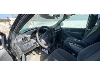 Надувная подушка для передней двери    Chrysler Voyager