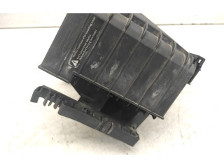 Блок предохранителей  1K0937629A, 1K0937132F   Volkswagen Golf Plus    