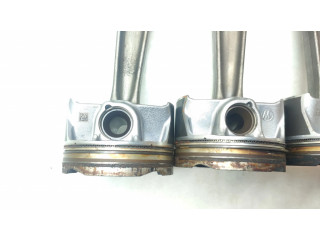 Píst 82L209   BMW 3 G20 G21  pro benzínový motor 3.0  