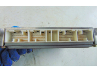 Řídící jednotka 8966105410   Toyota Avensis T220 2000