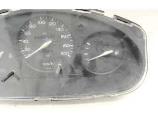 Přístrojová deska  Nissan Micra 1999 87001286  