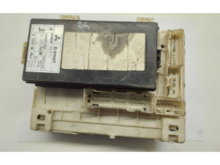 Блок предохранителей 8637A171, 5WK45103L   Mitsubishi Colt    