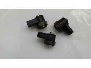 Vstřikovač 0445110182, A6120700487   Mercedes-Benz Vito Viano W638  pro naftový motor 2.2  