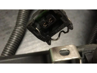 Vstřikovací lišta 7541453   BMW 5 E60 E61  pro benzínový motor 2.2  