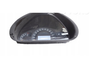 Přístrojová deska  Mercedes-Benz C W203 2000 2035401347  