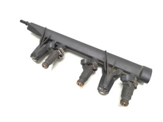 Vstřikovací lišta 9676020480, 9676017480   Peugeot 208  pro benzínový motor 1.0 ZM01 